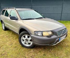 VOLVO V70 2,4 T CROSS COUNTRY 5D