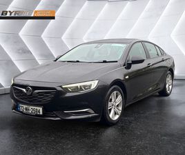 VAUXHALL INSIGNIA 1.6 DESIGN NAV TURBO D 5DR AUTO