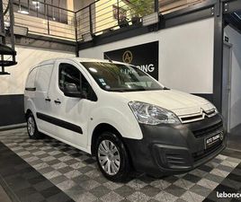 CITROEN BERLINGO SOCIETE CITROEN BERLINGO FOURGON M VTI 95 BUSINESS - CARPLAY - ATTELAGE - PLANCHER BOIS
