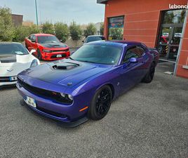DODGE CHALLENGER 6.4 HEMI SHAKER PURPLE CRAZY