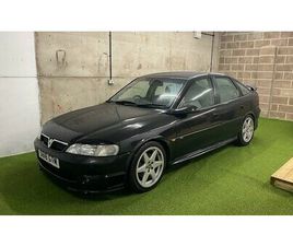 1998 VAUXHALL VECTRA NOIR MANUEL, 5 VITESSES CONDUITE À D...