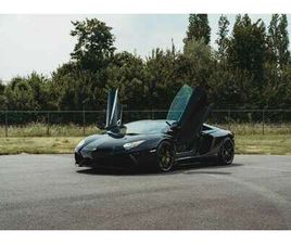 ROADSTER 6.5I V12 LP700-4