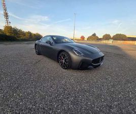 GRANTURISMO 3.0 MODENA AWD AUTO