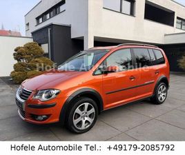 VOLKSWAGEN CROSSTOURAN VOLKSWAGEN TOURAN CROSSTOURAN**TEMPO/KLIMA/SHZ/1.HAND**