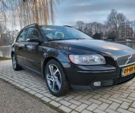 ② VOLVO V50 2.4I OP LPG/G3 NIEUWE DISTRIBUTIERIEM + R-DESIGN — VOLVO — 2EMEMAIN