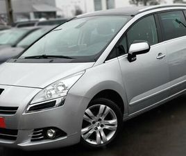 PEUGEOT 5008 1.6 HDI 112 ALLURE 7 PLACES *GPS*TOIT PANO*AFFICHAGE TETE HAUTE*