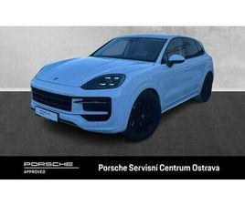 PORSCHE CAYENNE S V8