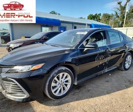 TOYOTA CAMRY LE 2021 2.5 BENZYNA 203KM