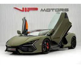 LAMBORGHINI REVUELTO