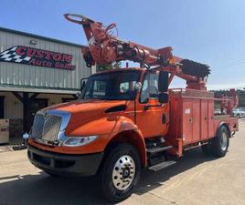 2009 INTERNATIONAL DURASTAR 4400 UTILITY/SERVICE AUGER TRUCK