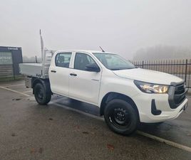 TOYOTA HILUX DOUBLE CABINE HILUX 2.4D-4D COMFORT DOUBLE CAB 4X4 IMMATRICOLATO KM. 0 - PONTE FISSO IN ALLUMINIO