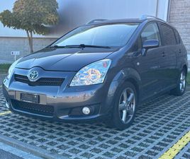 COROLLA VERSO 2.2 D-4D LINEA LUNA