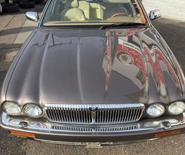 DAIMLER DOUBLE SIX 6.0 DOUBLE SIX