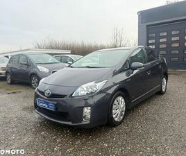 TOYOTA PRIUS (HYBRID) EXECUTIVE