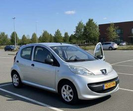 PEUGEOT 107 107 1.0-12V XR