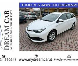 TOYOTA AURIS TOURING SPORTS 1.8 HYBRID