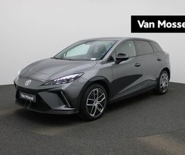 MG MG4 ELECTRIC - LUXURY 64 KWH