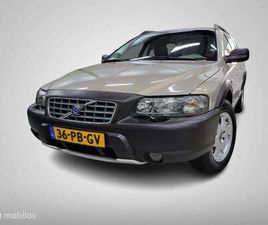 VOLVO XC70 2.5 T/CRUISE/STOELVERWARMING/TREKHAAK/RIJKLAAR!