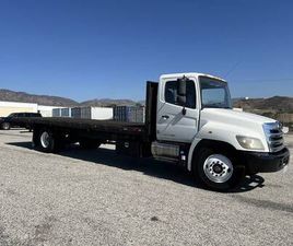 2016 HINO 268 FLATBED TRUCK 26FT