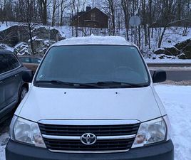 TOYOTA HIACE 2,5 D-4D 95 4OV