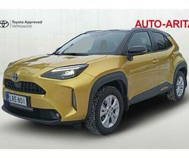 TOYOTA YARIS CROSS 1,5 HYBRID INTENSE, LÄMPÖPAKETTI LATURILLA, LEDBAR-LISÄVALO