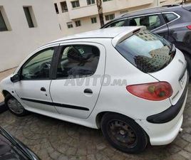 PEUGEOT 206 ESSENCE MANUELLE 2006 À TANGER