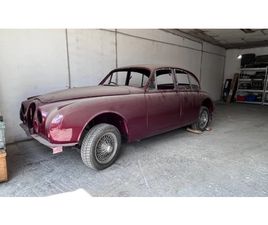 DAIMLER SOVEREIGN V8