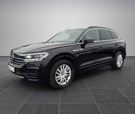 VOLKSWAGEN TOUAREG R TOUAREG 3.0 TDI ELEGANCE 4MOTION *R-LINE*PANO*L...