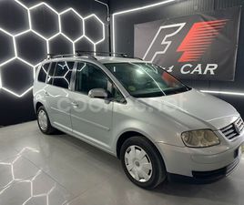 VOLKSWAGEN TOURAN 1.6 FSI HIGHLINE