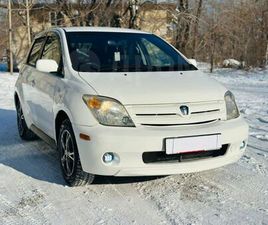 TOYOTA IST