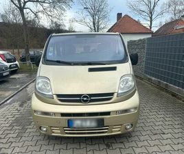 OPEL VIVARO TOUR