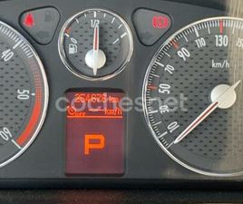 PEUGEOT 407 COUPE PEUGEOT 407 PACK 2.7 V6 HDI 204 AUTOMATICO COUPE