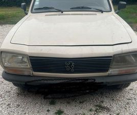 CAMION 504 BEIGE 3 PLACES 1991