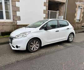 PEUGEOT 208 SOCIETE PEUGEOT 208 – DIESEL HDI – 2 PLACES (TRANSFORMABLE 5 PLACES)