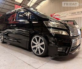 TOYOTA VELLFIRE 2010