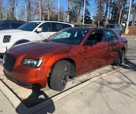 USED 2021 CHRYSLER 300 TOURING