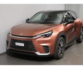 LEXUS LBX LBX 1.5 HYBRID EMOTION AWD