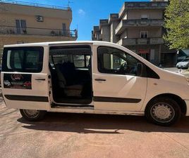 9 POSTI CON SEDILI AMOVIBILI MULTIUSO CON A/C