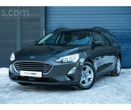 FORD FOCUS, CENA 10 990 €. FORD FOCUS 1.0 BENZĪNS 92KW/125ZS; BRAVO SENSORI ATRODAS PRIEKŠĀ - SLUDINĀJUMI