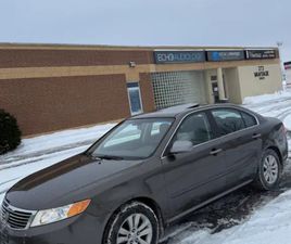 2010 KIA MAGENTIS 2.4 LOW KMS IN MINT CONDITION