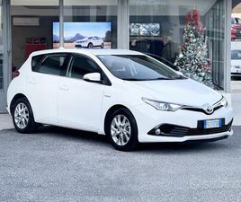 TOYOTA AURIS 1.8 HYBRID 99CV AUTOMATICA NEO - 2016