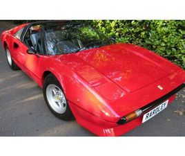 1980 FERRARI 308 ROUGE MANUEL, 5 VITESSES CONDUITE À DROI...