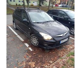 HYUNDAI I30 CW 1.4I LIFE DIGITKLIMA.SZKÖNYV