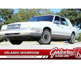 1993 CHRYSLER NEW YORKER FIFTH AVENUE