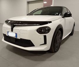 LANCIA YPSILON 0.9 TWINAIR 5 PORTE METANO ECOCHIC SILVER NUOVA A ALESSANDRIA