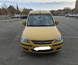 COMBO TOUR 1.4I XEP ESSENTIA (HAYON/ACHTERKLEP)