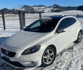 VOLVO NH VOLVO V40 2.0 D4 MOMENTUM S/S MIT ANHÄNGERKUPPLUNG