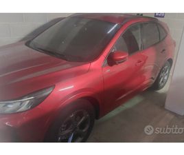 KUGA ST-LINE2.5 BENZINA - FULL HYBRIDAUTOMATICA