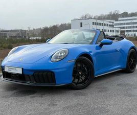 PORSCHE 911 CARRERA 4 GTS CABRIOLET