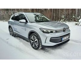 VOLKSWAGEN TIGUAN, CENA 36 900 €. PĀRDOD VW TIGUAN LIFE AR BENZĪNA DZINĒJU NOLOKĀMI STĀVVIETĀ RAŽOTĀJA - SLUDINĀJUMI